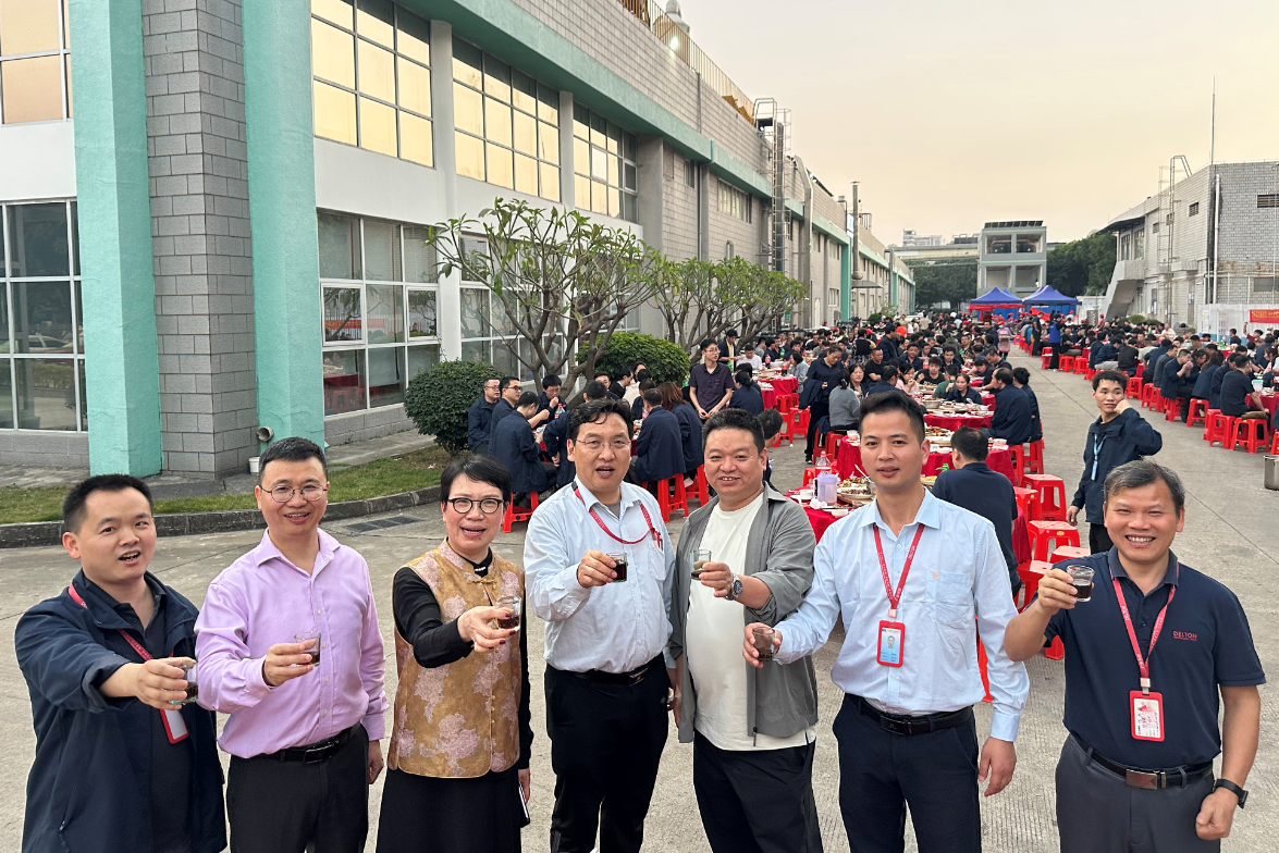 在百家乐app官方站官网-百家乐(中国)
，我们这样过个暖心年！
